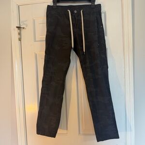 Vuori Ripstop Climber Pants Gray Camo Outdoors Drawstring Men's Medium